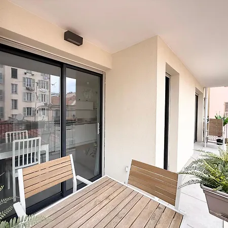 Apartmán 2p Moderne Avec Terrasse A Nice